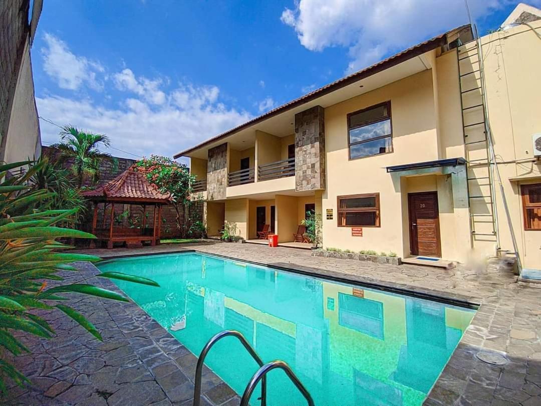 Guest House Teras Solo Syariah Экстерьер фото